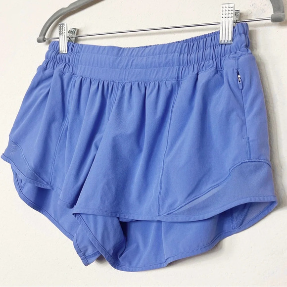 Lululemon Hotty Hot Low-Rise Lined Short 2.5"
Wild‎ Indigo - Picture 8 of 15